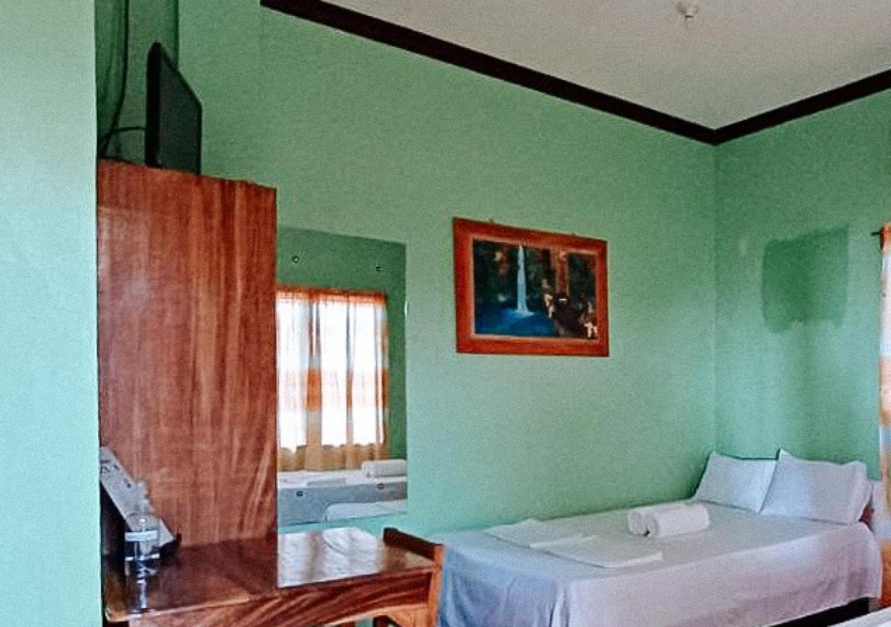 Reddoorz At July'S Haven Seaside Pension Camiguin Mambajao Exteriér fotografie